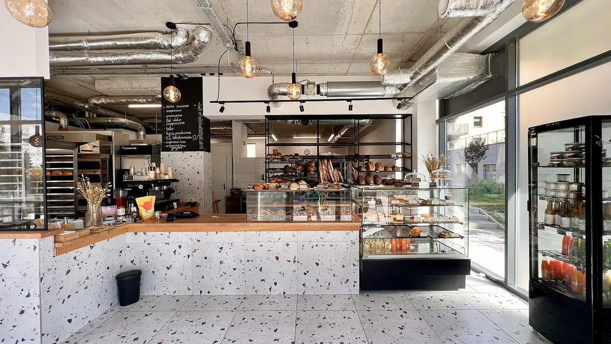 Pound Bakery – bakery in Netherton, Litherland